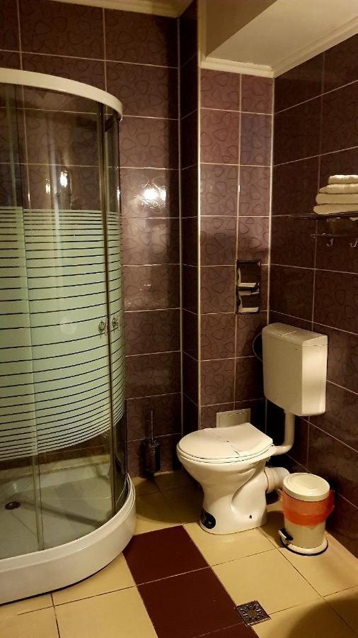 Asia Hotel Târgu Jiu Dış mekan fotoğraf