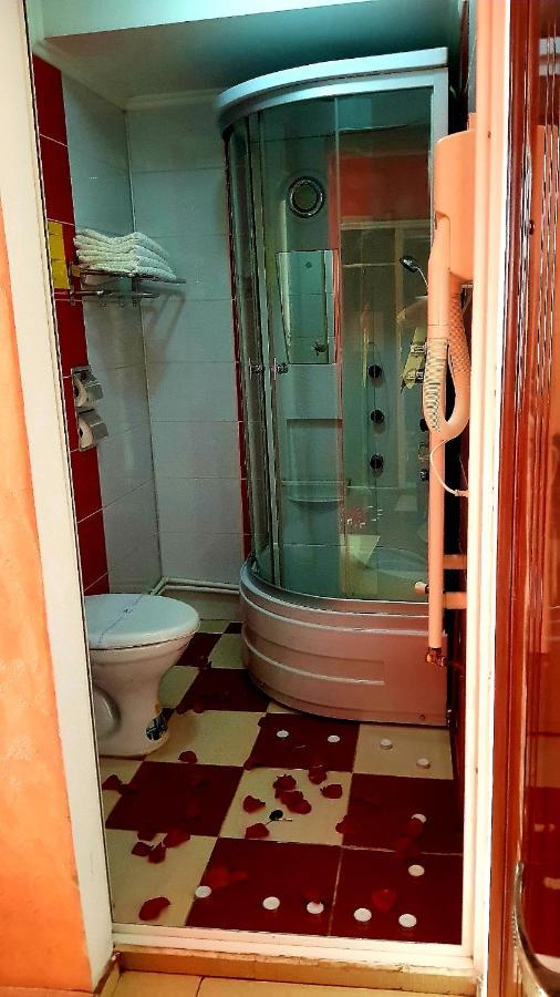 Asia Hotel Târgu Jiu Dış mekan fotoğraf