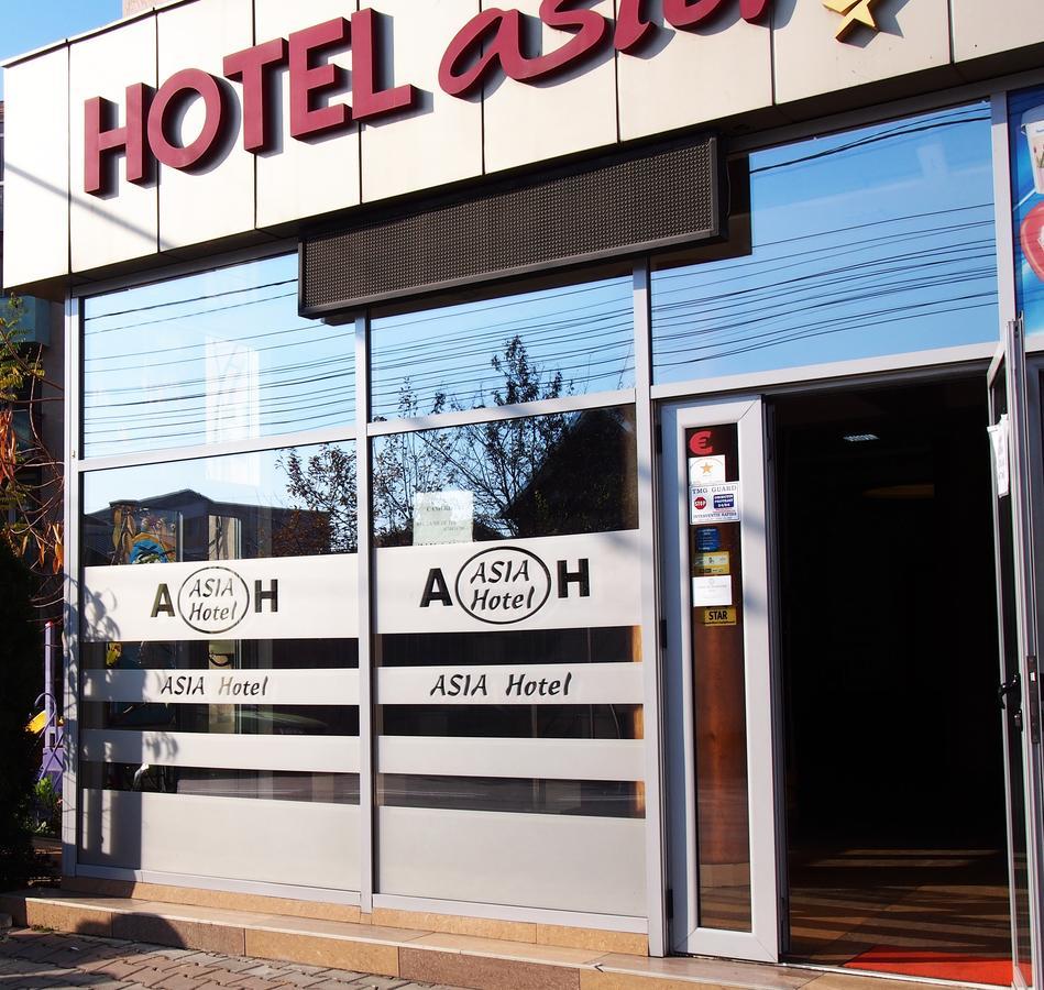Asia Hotel Târgu Jiu Dış mekan fotoğraf