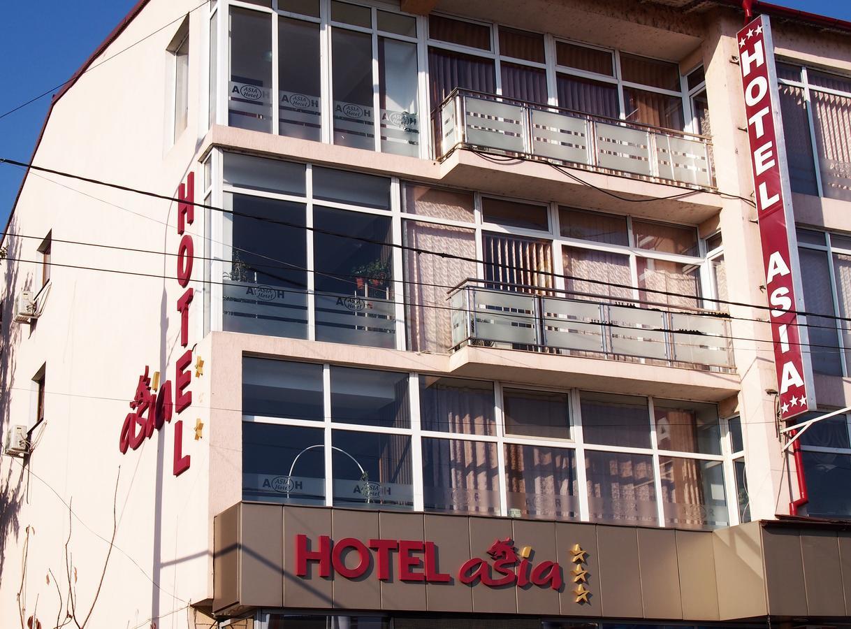 Asia Hotel Târgu Jiu Dış mekan fotoğraf